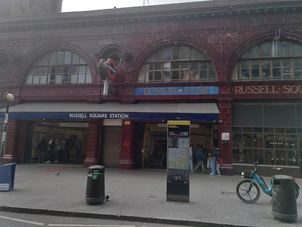 Russell Square station